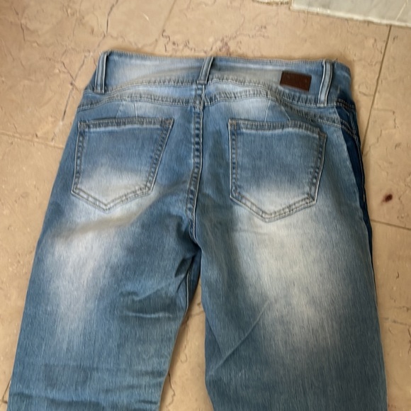 Light wash skinny Jeans - Picture 3 of 3